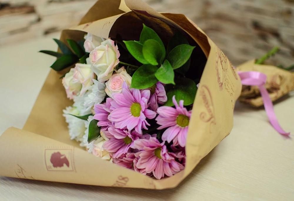 Букет цветов из: Розы и Хризантемы в Шатск Тульская область