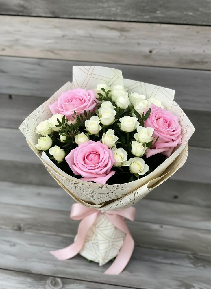 Букет цветов из: Розы в Шатск Тульская область