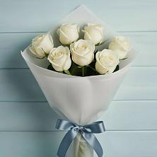 Букет 7 Белых роз Эдлесс Лав в Шатск Тульская область