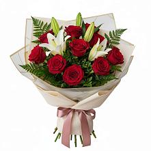 Букет цветов из:  Лилии и Розы в Шатск Тульская область