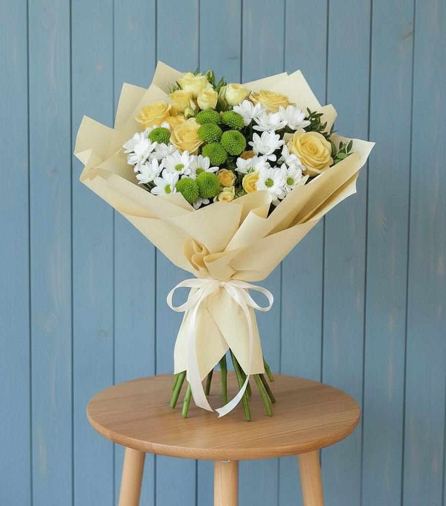 Букет цветов из: Хризантемы и Розы в Шатск Тульская область