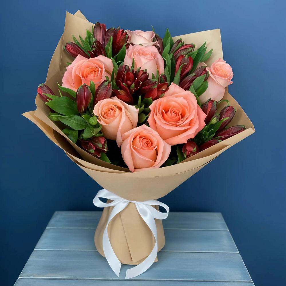 Букет цветов из: Розы и Альстромерии в Шатск Тульская область