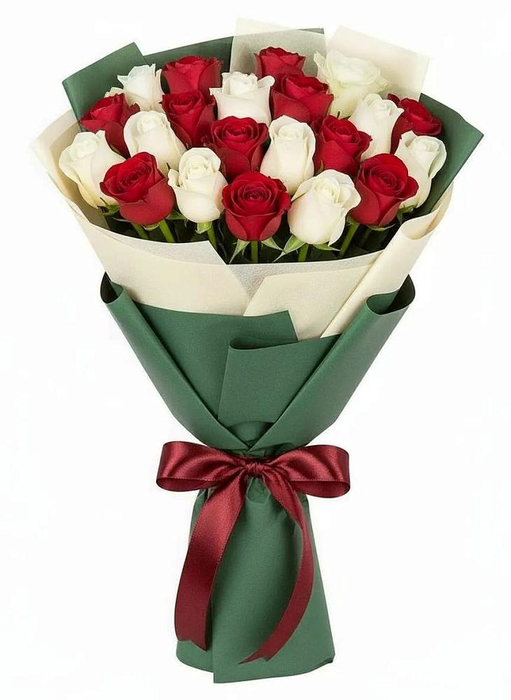 Букет Микс из красных и белых роз в Шатск Тульская область