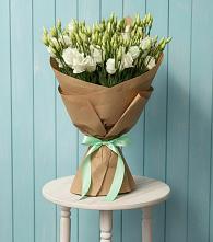 Букет цветов из:  Лизиантусы в Шатск Тульская область