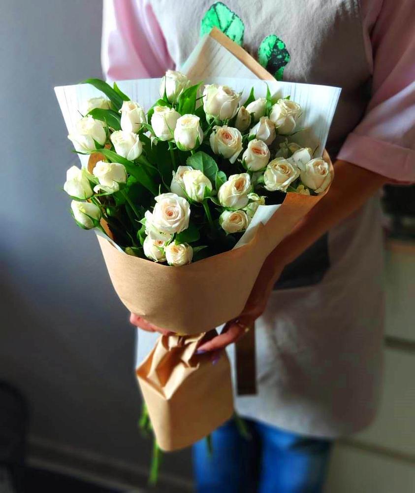 Букет цветов из: Розы в Шатск Тульская область