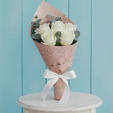 Букет цветов из:  Розы в Шатск Тульская область