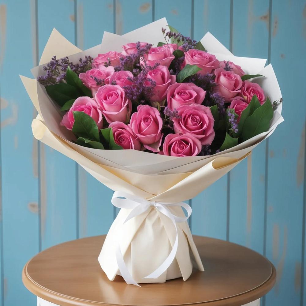 Букет цветов из: Розы в Шатск Тульская область