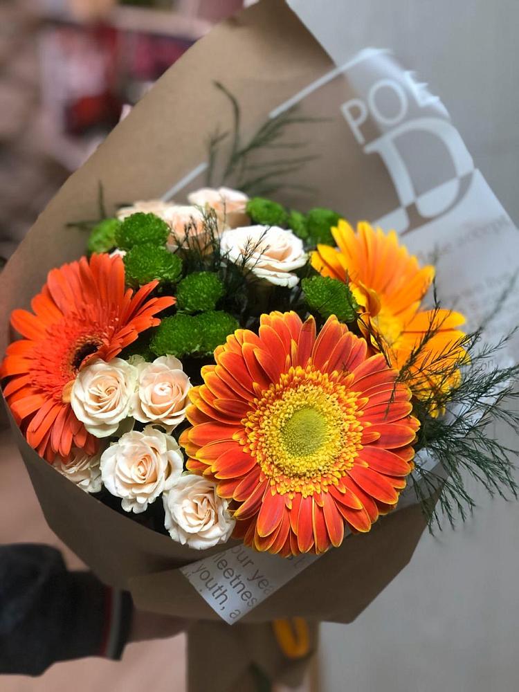 Букет цветов из: Герберы, Хризантемы и Розы в Шатск Тульская область