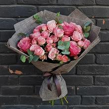 Букет цветов из:  Розы в Шатск Тульская область