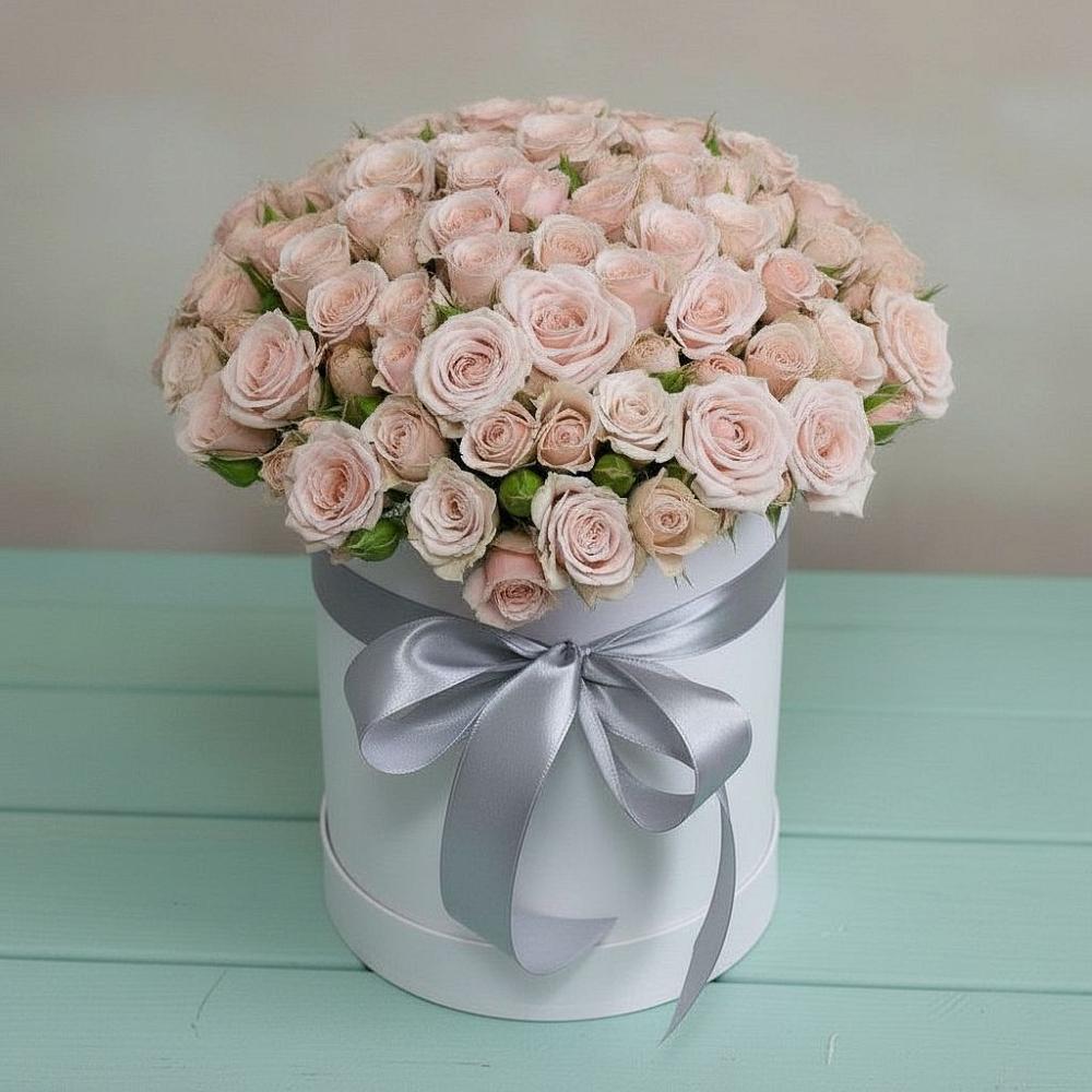 Цветочная композиция из Розы в шляпной коробке в Шатск Тульская область